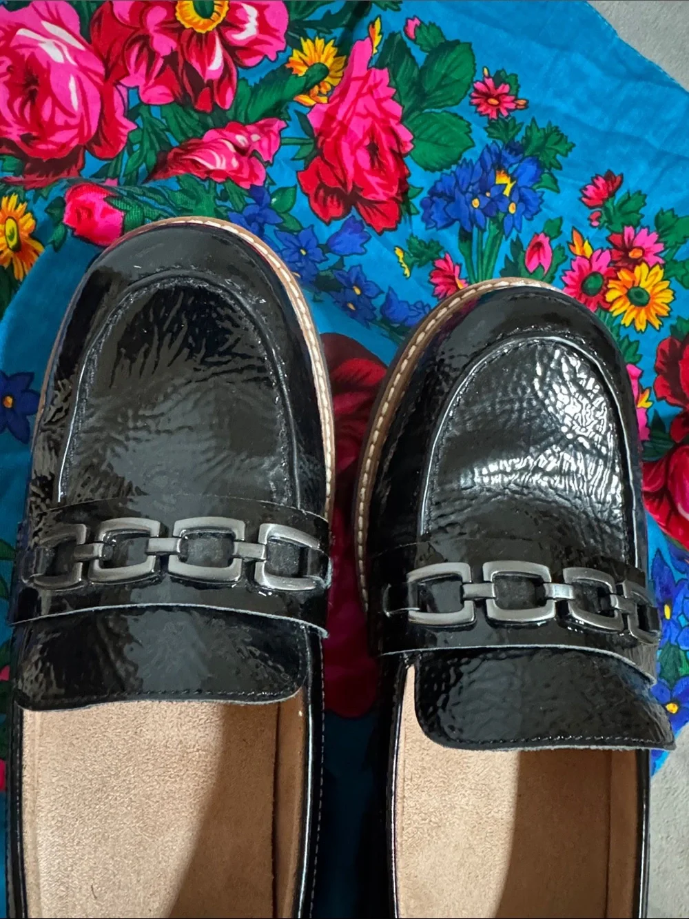 Naturalizer Black Patent Leather platform Loafers with Buckle Detail womens 9.5W
